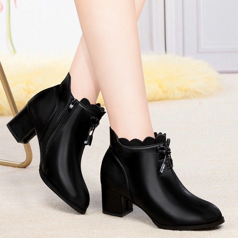 Velvet Soft Leather Ladies Short Boots